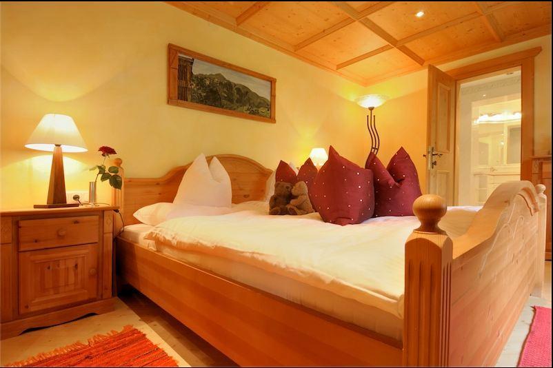 Serviced Apartments Villa Licht Kitzbuhel Bagian luar foto