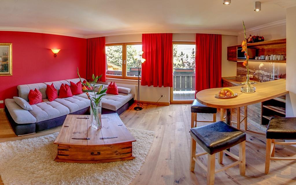 Serviced Apartments Villa Licht Kitzbuhel Bagian luar foto