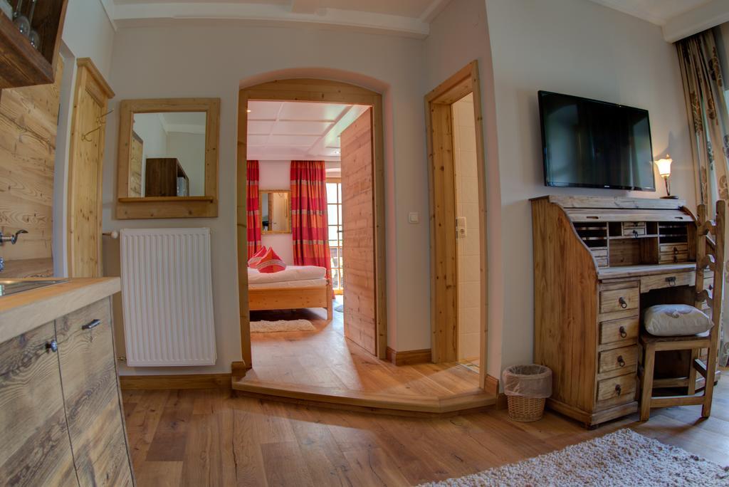 Serviced Apartments Villa Licht Kitzbuhel Bagian luar foto