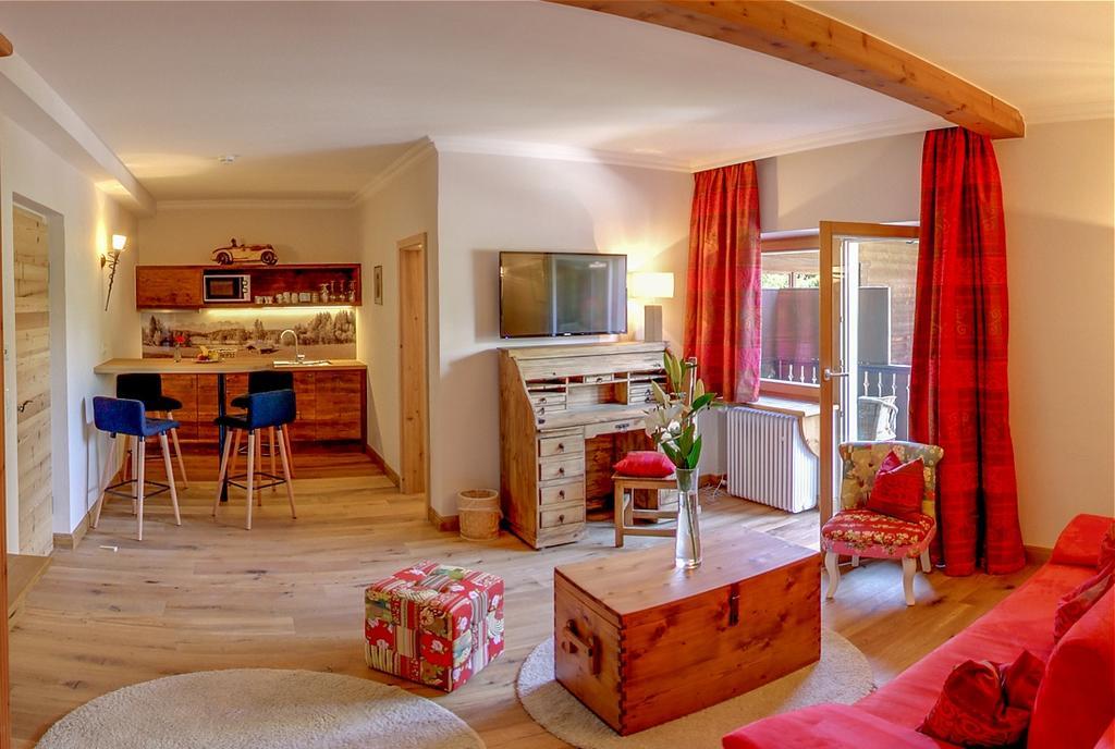 Serviced Apartments Villa Licht Kitzbuhel Bagian luar foto