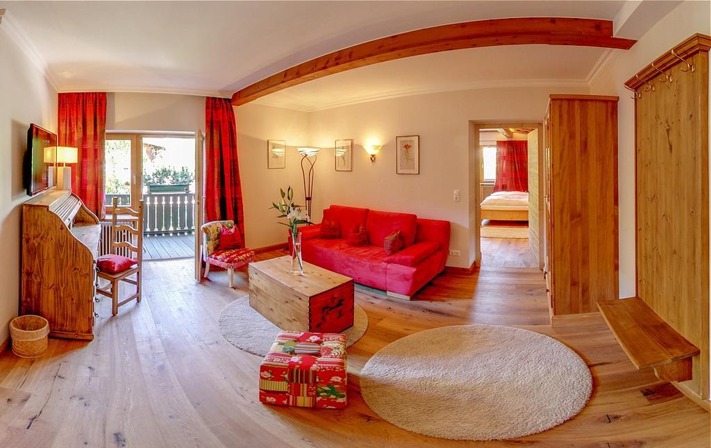 Serviced Apartments Villa Licht Kitzbuhel Bagian luar foto